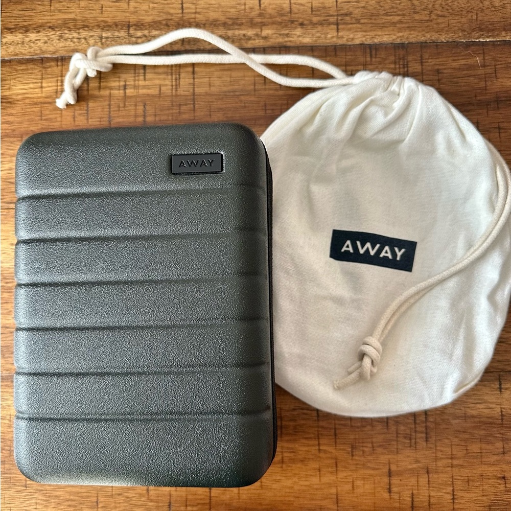Away Mini